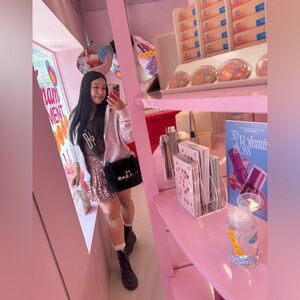 Meet your Posher, Sam